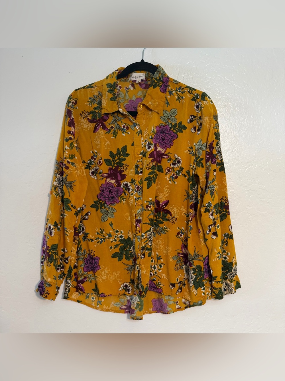 Bailey & Chloe Women's Yellow Floral Button up Roll Tab Sleeve Blouse  Size L